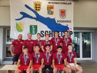 Gruppenbild einer Mannschaft beim Bodensee-Schulcup - Öffnet große Ansicht